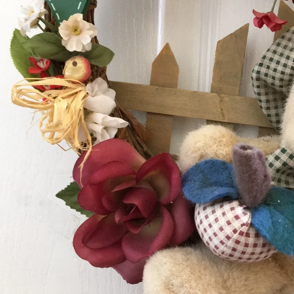 Nwt Heart-Shaped “Welcome” Wreath w/Waving bear